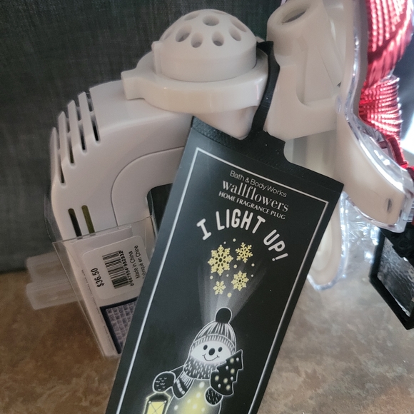 Bath and Body Works Wallflower plug-in - Picture 6 of 6